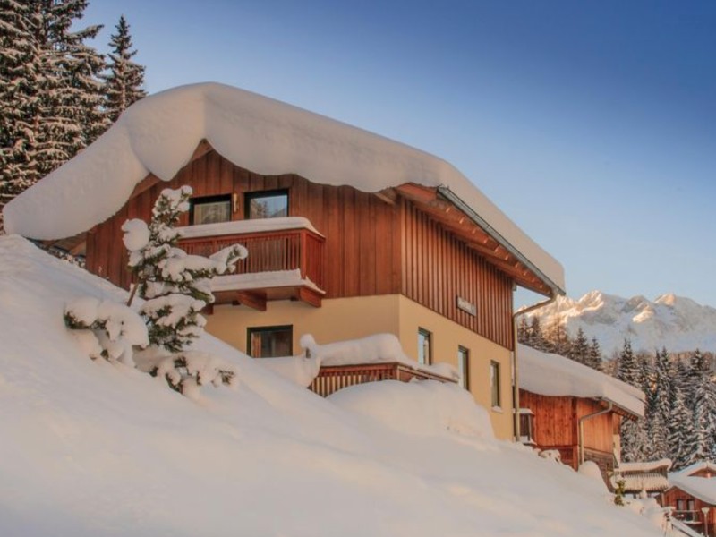 Het kindvriendelijke Alpendorf in Dachtstein-West, Oostenrijk