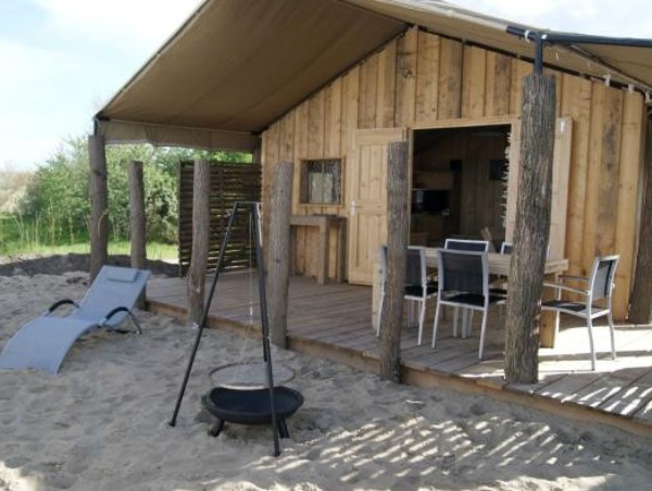 Strandlodge bij strandpark de Zeeuwse Kust