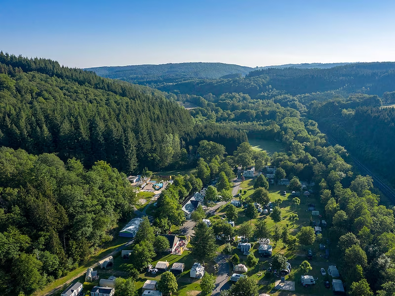 Het uitzicht op camping la Clusure in de prachtige omgeving