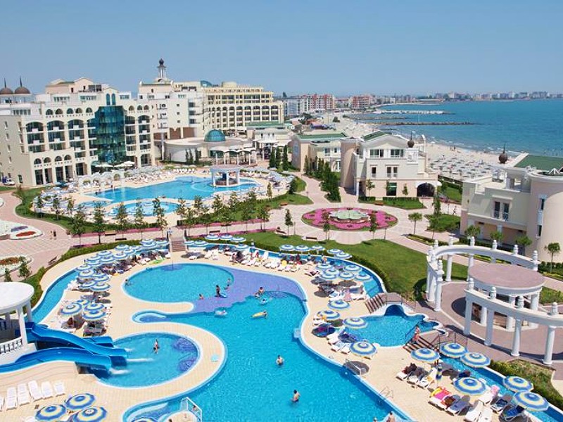 Appartementen met zwembad aan het strand in Bulgarije