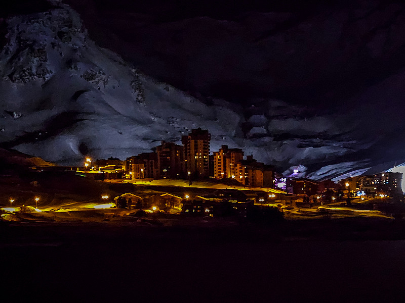 Tignes Val Claret in de avond