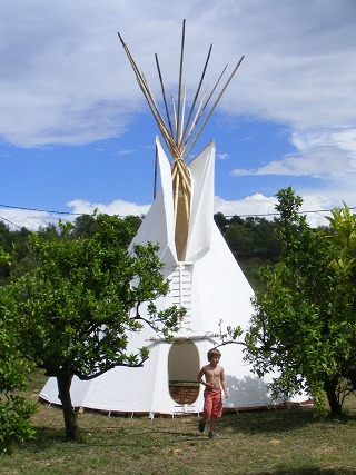 Tipi op Campo Pedralba