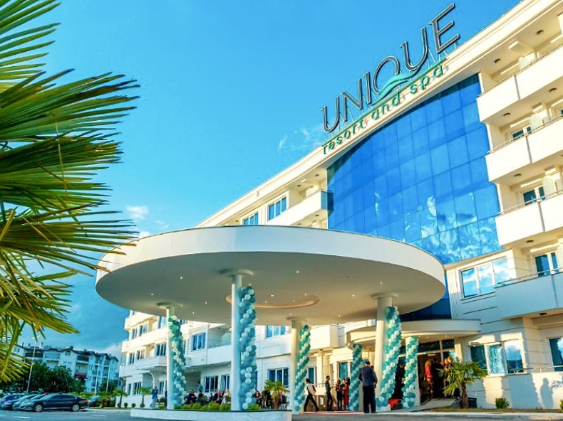 Unique Resort & Spa 