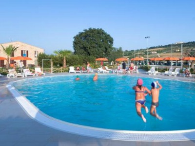Vakantiehuis met groot zwembad