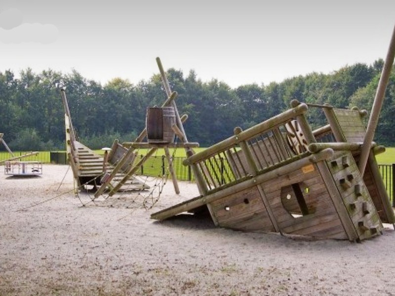 Op de fiets bij landgoed Hunzebergen