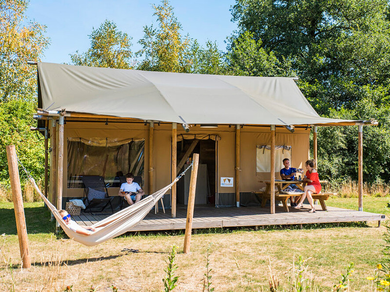De Lodgetent van Camping Vreehorst
