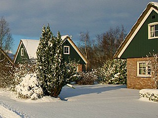 Villapark de Weerribben in de sneeuw
