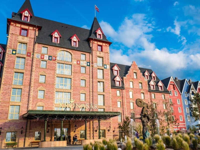 kronasar hotel
