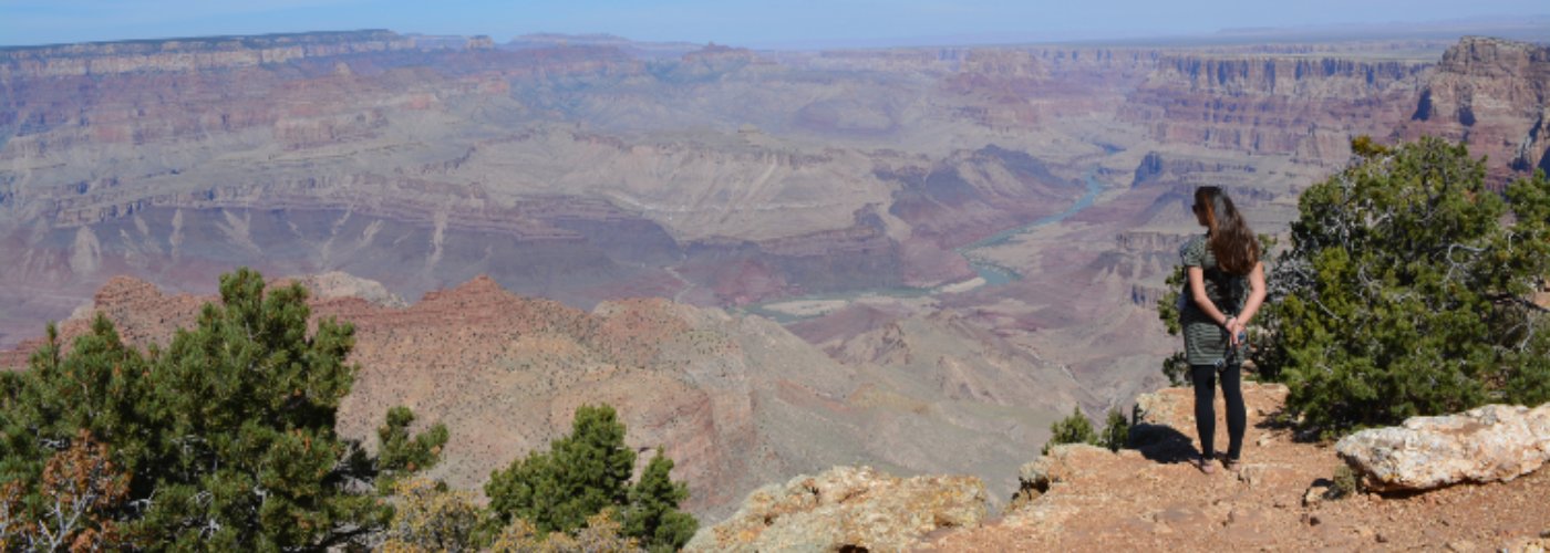 Lisette bij de Grand Canyon in Amerika