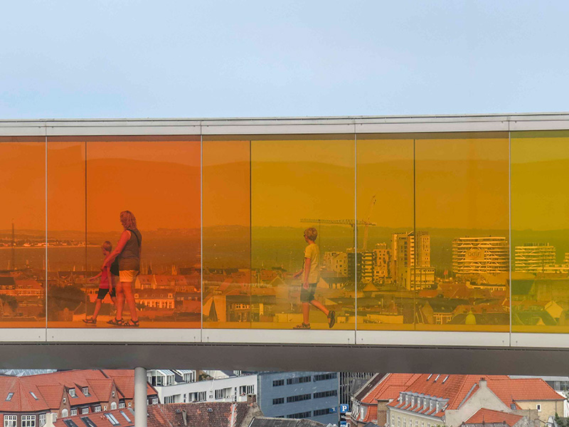 Regenboog Panorama bovenop het Aros Kunstmuseum!