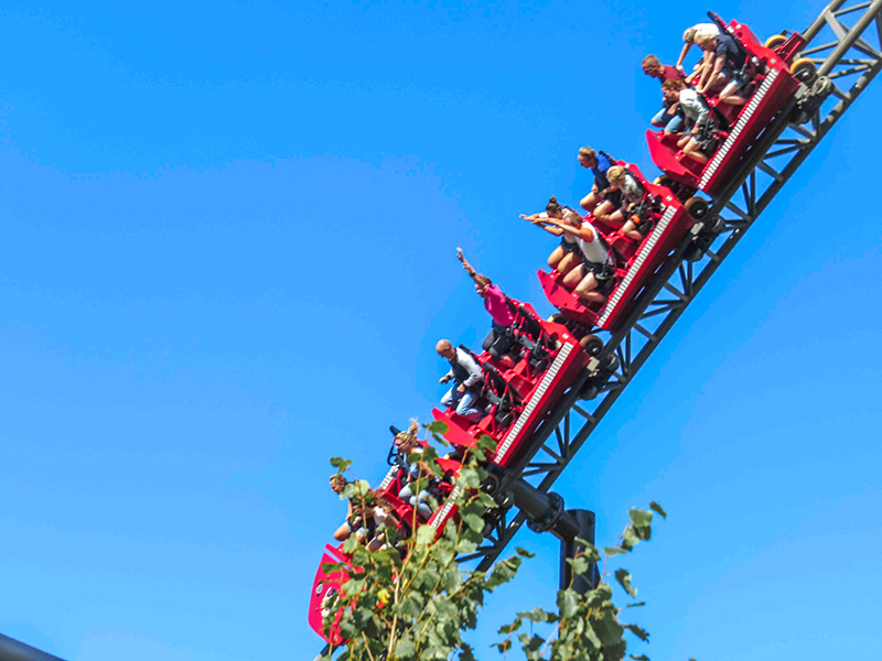 Een achtbaan in Djurs Sommerland