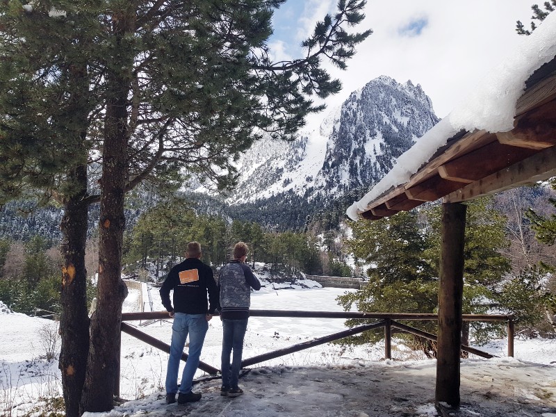 Het startpunt van onze wandeling bij het meer van Maurici