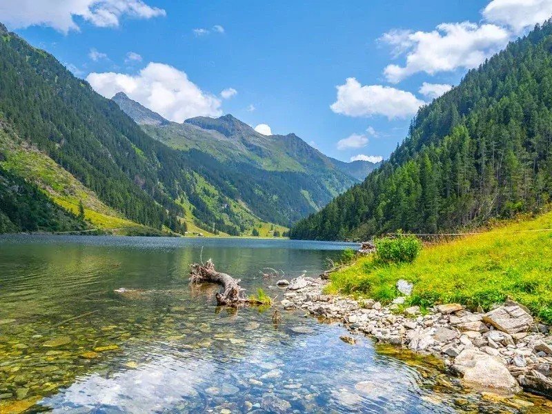 alpenreizen wandelvakantie bergmeer