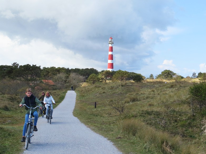 Fietsen in de achterhoek met kindje achterop