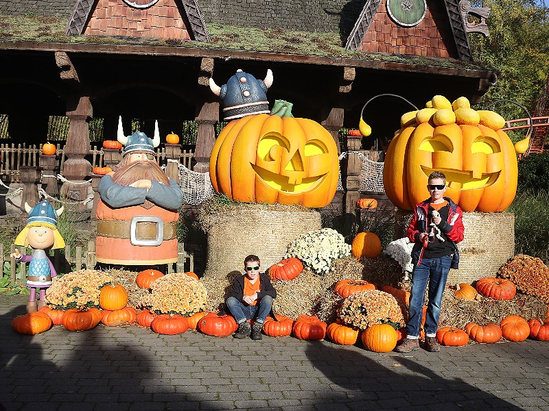 Herfstsfeer in Plopsa Coo!