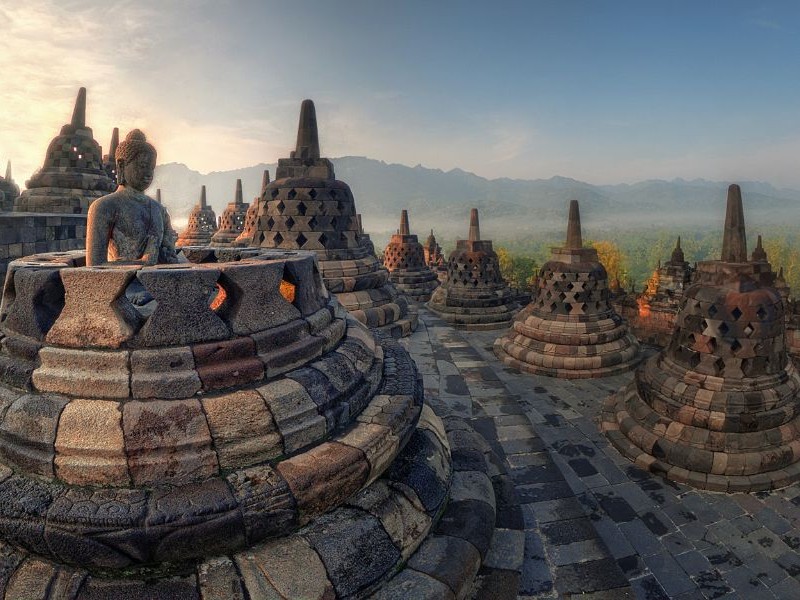 zonsondergang bij de tempel