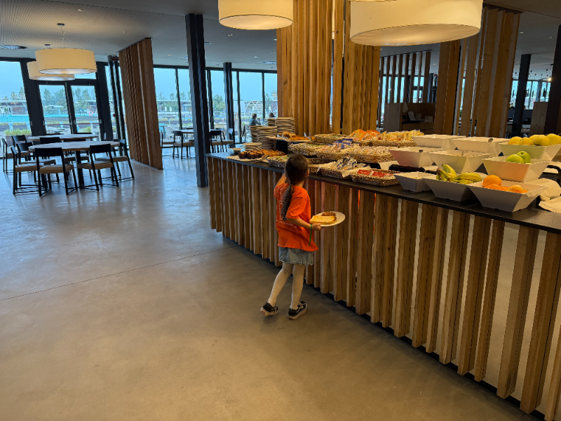 Mooi ruim restaurant met goed eten