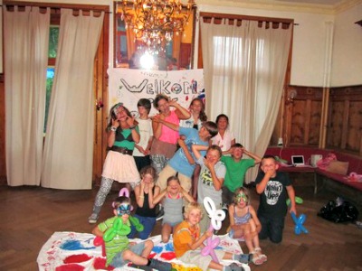 Bonte avond bij het kinderprogramma Bonte avond bij het kinderprogramma