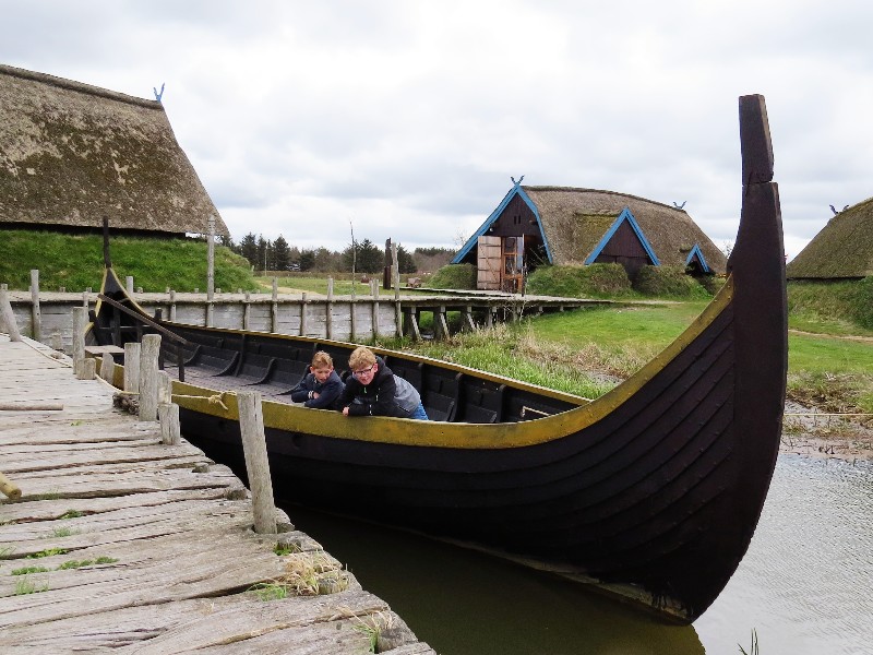 In de “grafboot” bij Bork Viking Havn