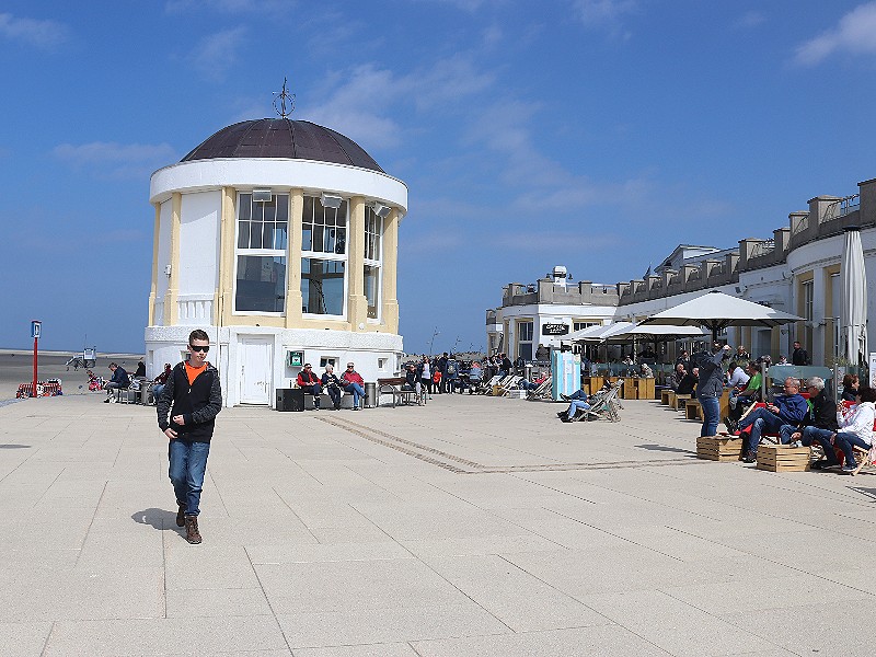 Het muziekpaviljoen op de boulevard