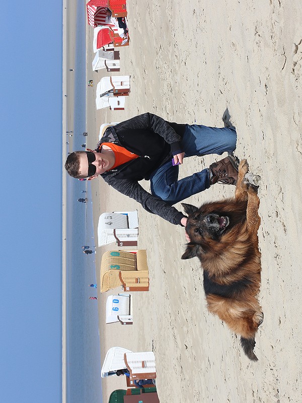 Borkum is ook zeer hondvriendelijk. Deze leukerd wilde maar al te graag poseren!