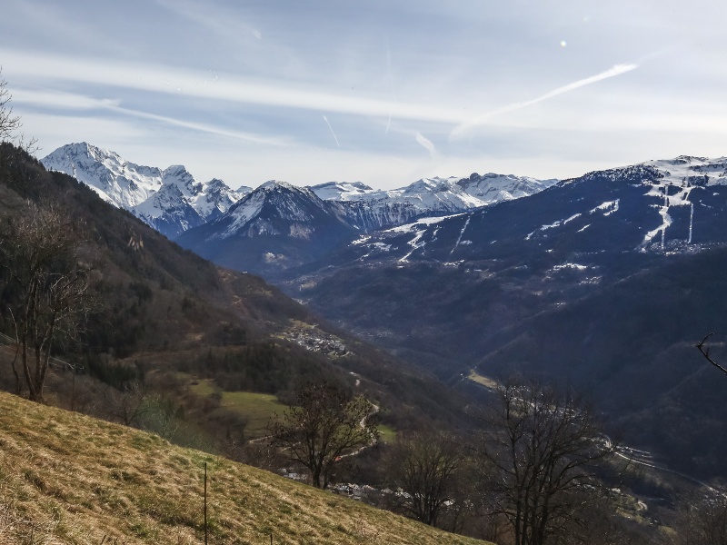 Uitzicht over het dal waarin Brides-les-Bains ligt