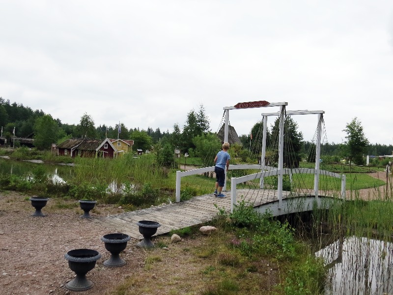 Eindelijk de brug over naar Miniatuur Zweden