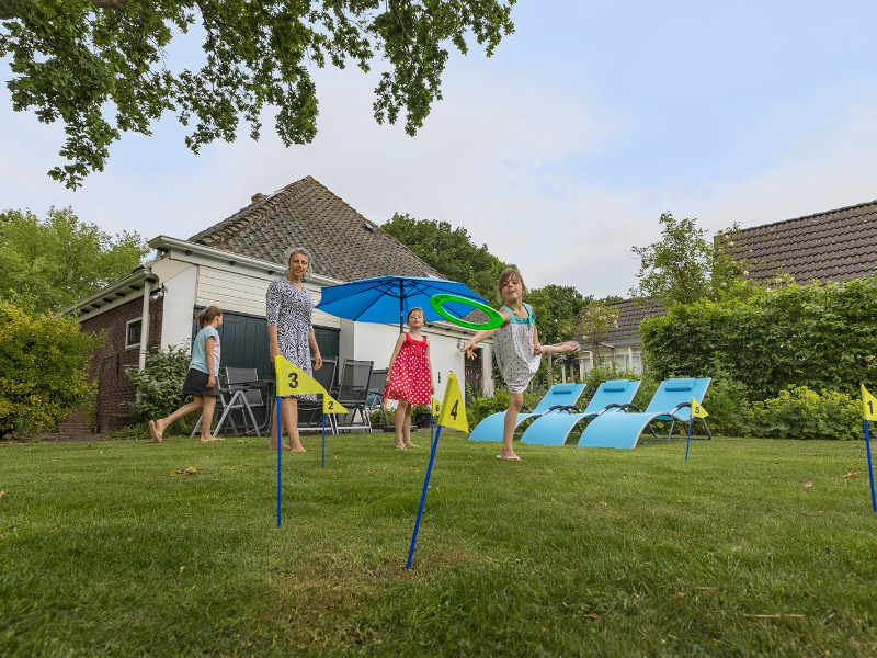 Vakantiehuis 'De Hofstee' op vakantiepark Campanula aan zee.