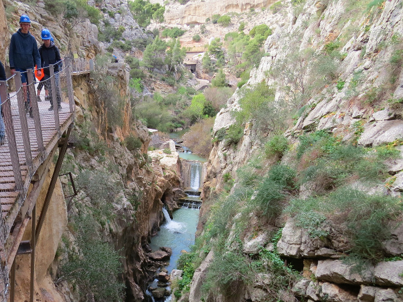 Begin van de eerste kloof van de Caminito del Rey