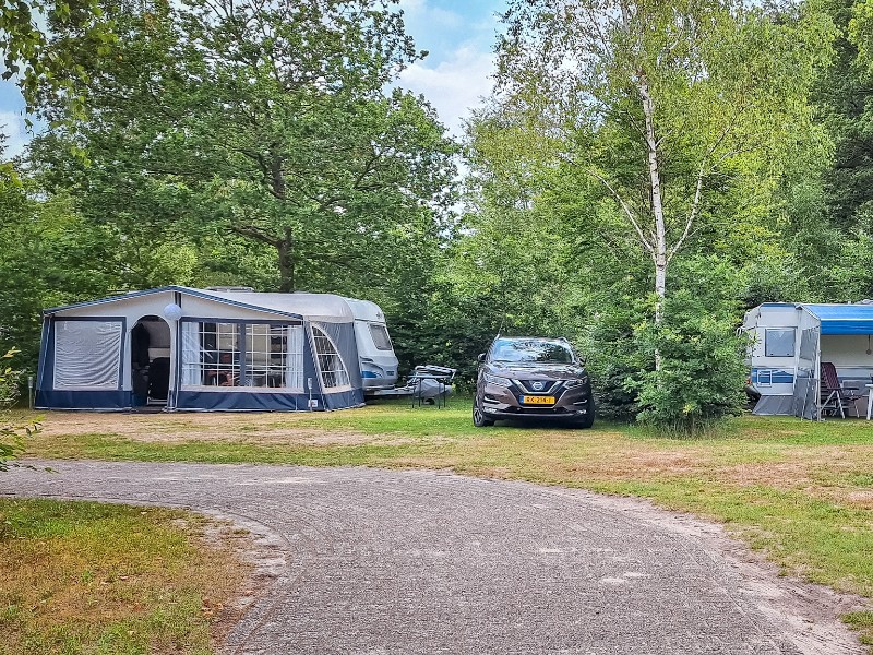 Ruime kampeerplaatsen met of zonder prive sanitair