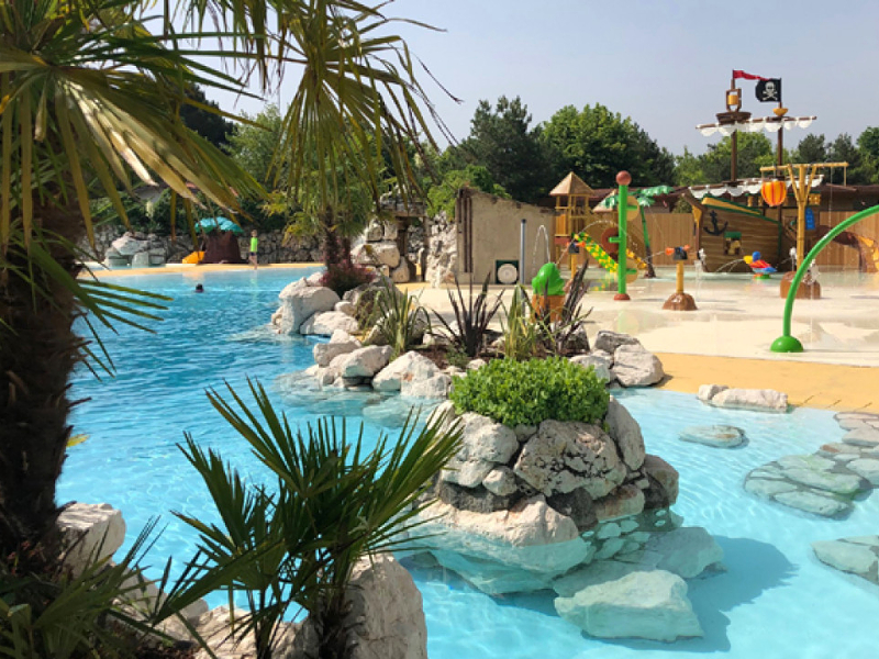 Tropisch genieten op camping Tahiti