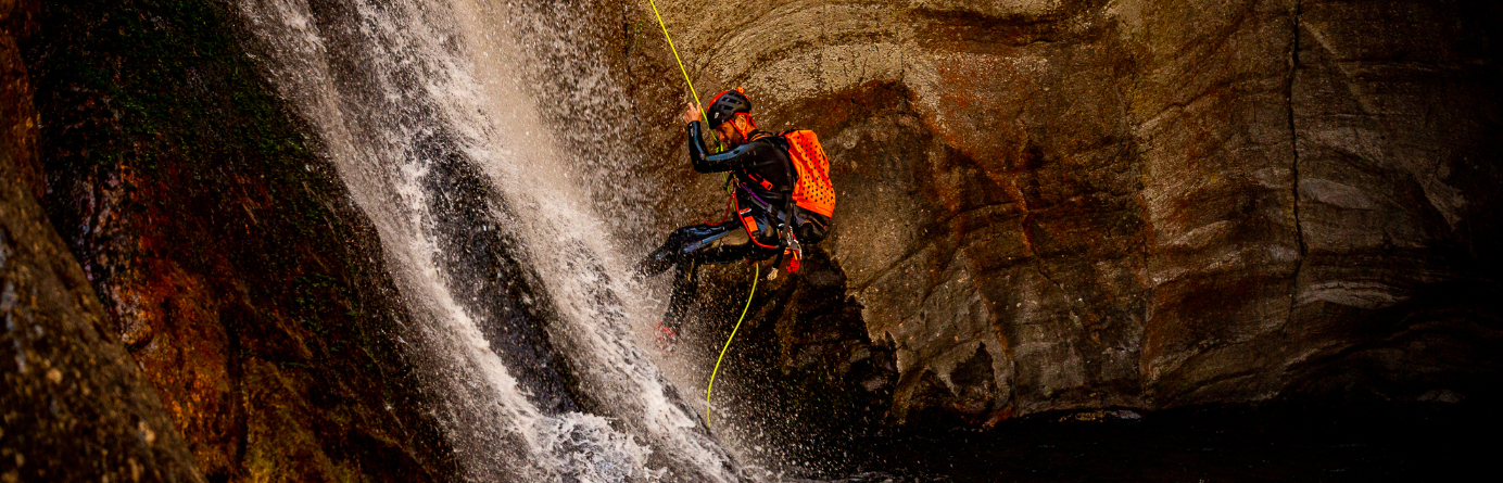 Klimmen tegen de stroom in bij Canigou Outdoor in de Franse Pyreneën