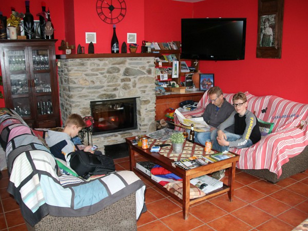 We warmen ons bij de open haard