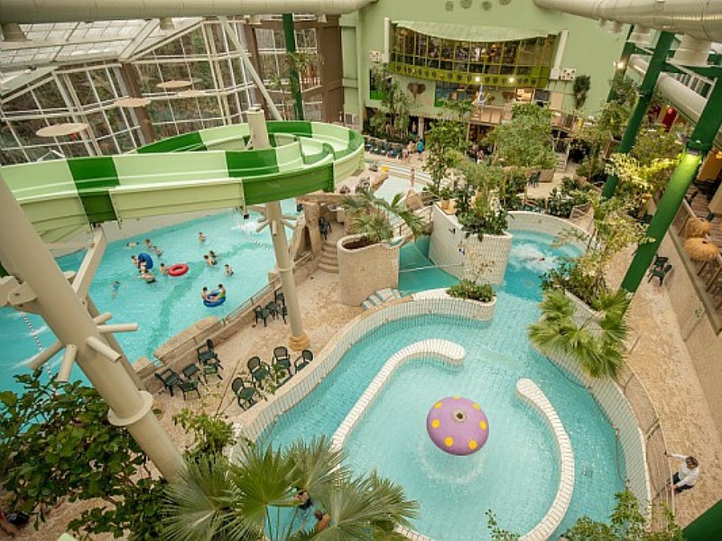 Het nieuwe zwembad van Center Parcs Les Ardennes