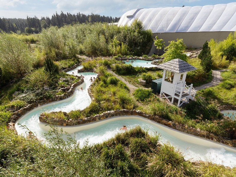 De wildwaterbaan van Center Parcs Les Trois Forêts