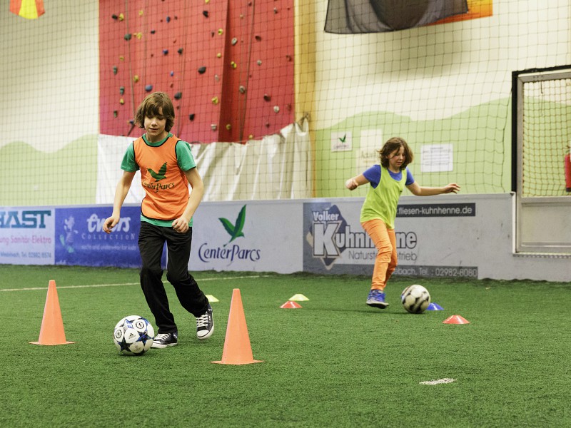 Voetbal clinic bij Center Parcs Hochsauerland