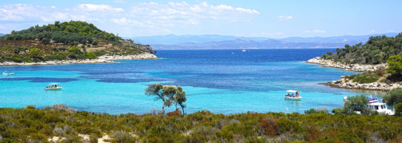 Prachtig uitzicht over de schierleilanden van Chalkidiki