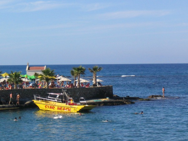 De zee bij Chersonissos