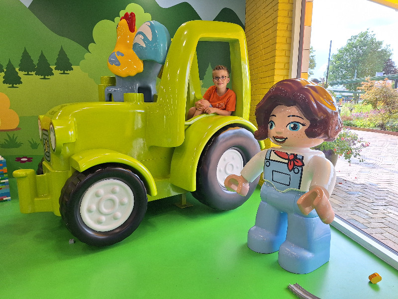 Op de DUPLO tractor