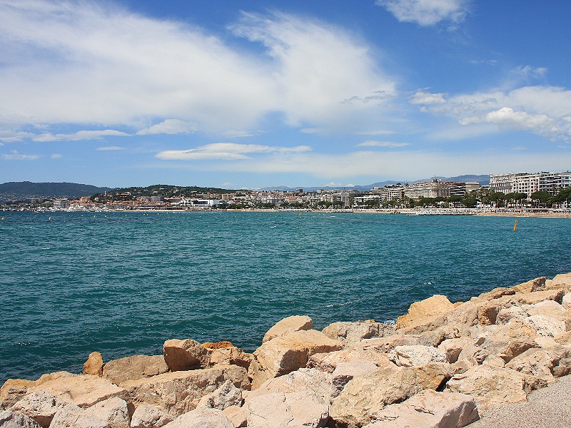 De kustlijn van Cannes