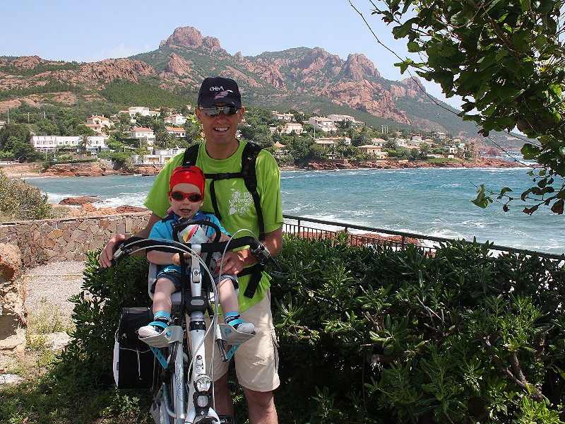 Lekker fietsen langs de mooie kustlijn van de Côte d'Azur