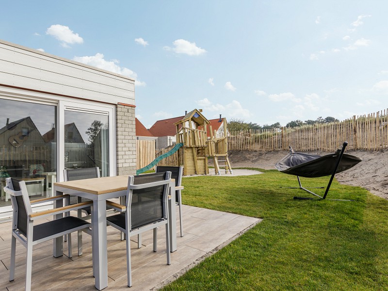 Beach Chilla tuin met speeltoestel