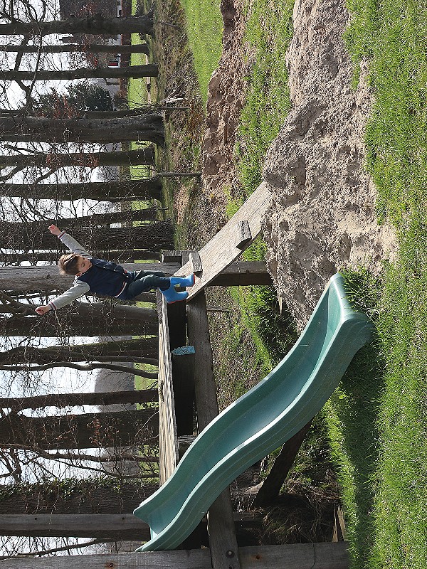 Springen is nog veel leuker dan glijden!