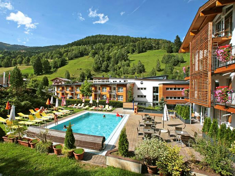 Hotel met zwembad in Oostenrijk, Der Waldhof