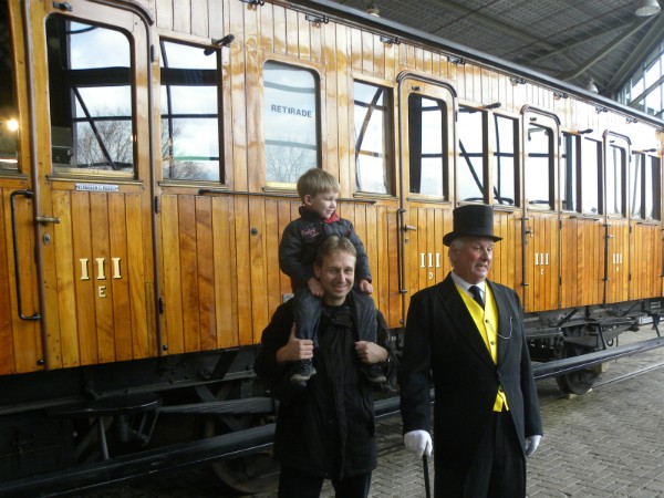 De dikke controleur van Thomas de Trein in het Spoorwegmuseum
