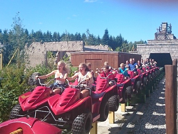 Juvelen attractie bij Djurs Sommerland in Djursland