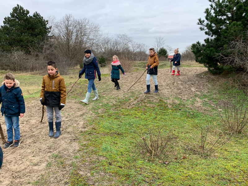Wandelen in de duinen bij Rockanje