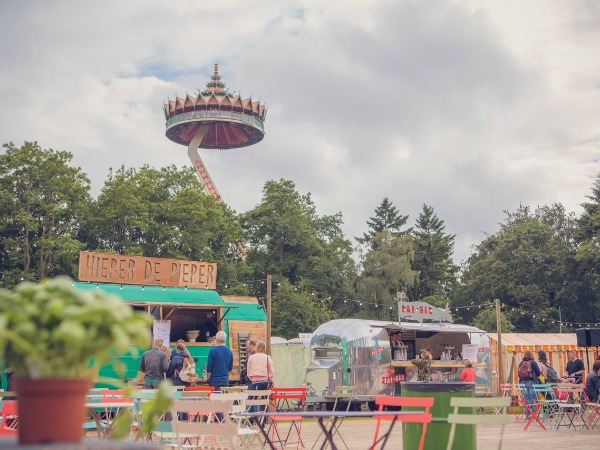 efteling midsummer festival pagoda