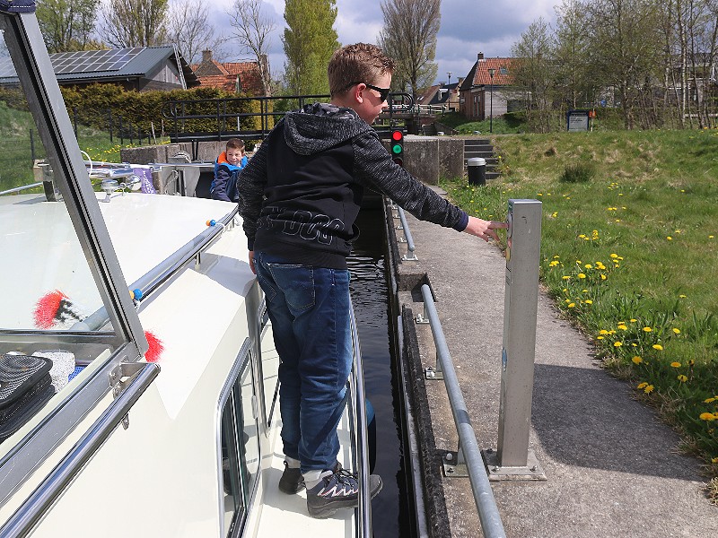 Zèlf het sluisje bedienen