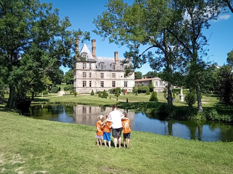 Emma in Frankrijk voor Vakantie met Kinderen